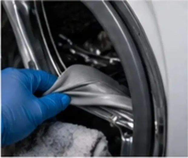 Mr. Fixer technician: washer repair